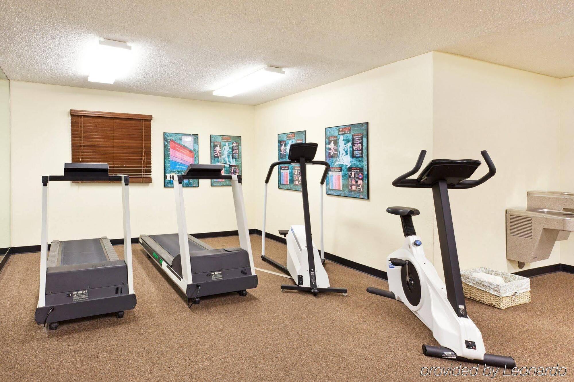 Sonesta Simply Suites Charlotte University Buitenkant foto